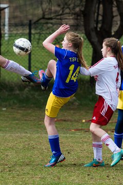 Bild 389 - B-Juniorinnen Tus Tensfeld - TSV Gnutz o.W. : Ergebnis: 1:3